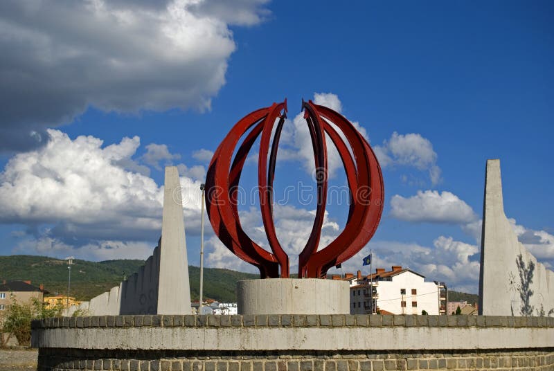 Κέντρο πόλεων, Pristina, Κόσοβο Εκδοτική εικόνα - εικόνα από alasteir:  47347605