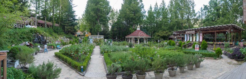 Hillcrest (Hubheuvels) scène, Eco-themapark in Daegu-stad, Korea royalty-vrije stock afbeelding Hillcrest (Hubheuvels) scène, Eco-themapark in Daegu-stad, Korea royalty-vrije stock afbeelding