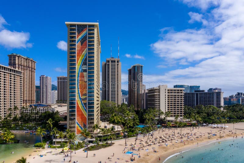 hilton hawaiian village shops map