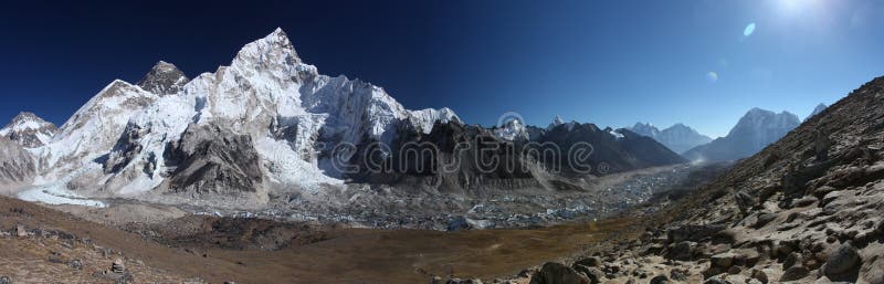 himalayas arkivbilder himalayas arkivbilder