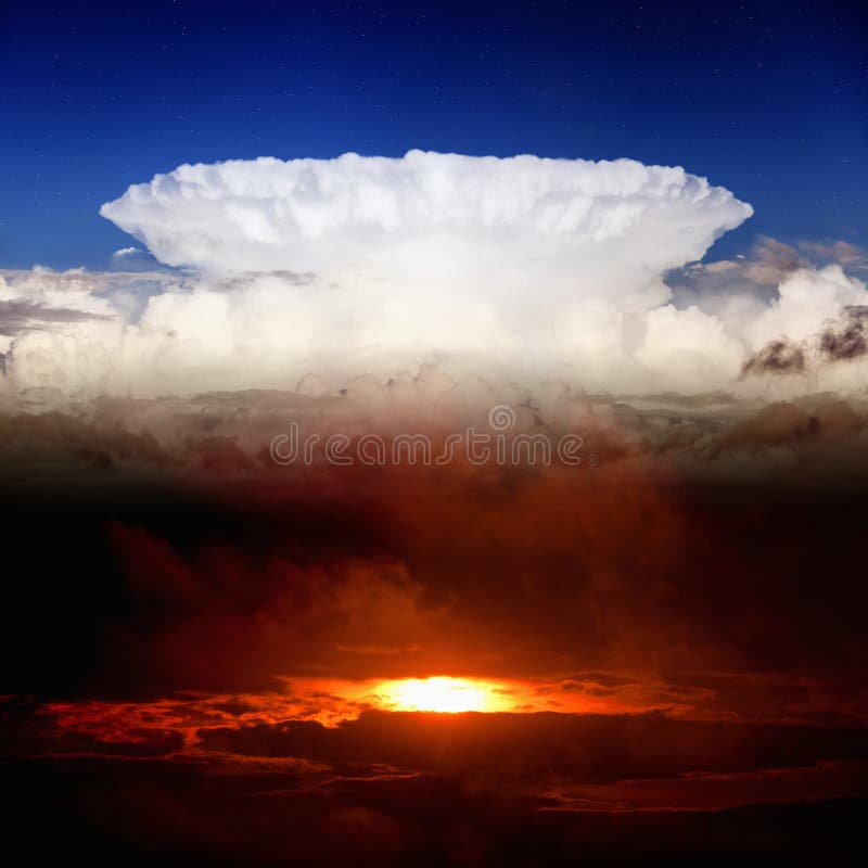 Himmel und Hölle stockfoto. Bild von wolke, kontrast - 33813318