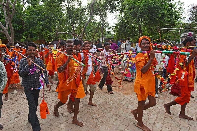 Hindui Devotee. Every year in the Hindu month of Shravan(July/August),each region in India considers this month as holy and numerous rituals are performed during royalty free stock photography Hindui Devotee. Every year in the Hindu month of Shravan(July/August),each region in India considers this month as holy and numerous rituals are performed during royalty free stock photography