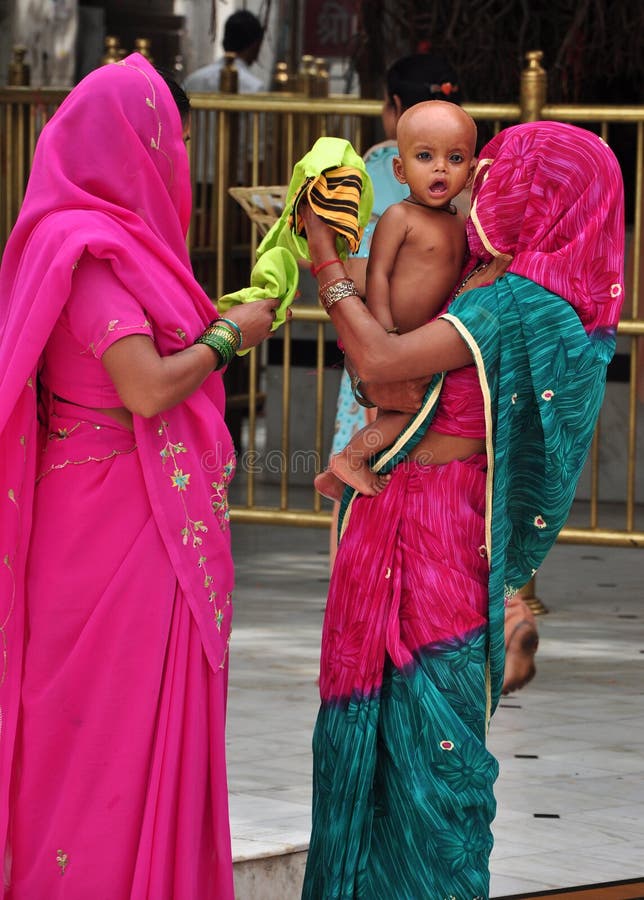 Hinduistische Frauen lizenzfreie stockfotografie Hinduistische Frauen lizenzfreie stockfotografie