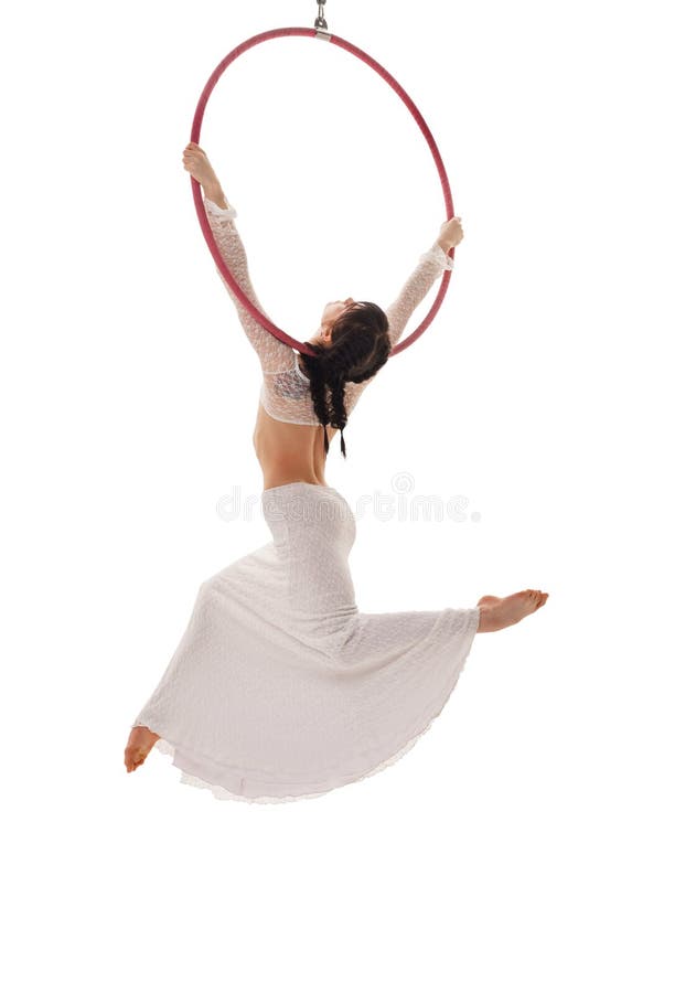 Hintere Ansicht des Trapezkünstlers mit Ring auf Weiß lizenzfreies stockfoto Hintere Ansicht des Trapezkünstlers mit Ring auf Weiß lizenzfreies stockfoto