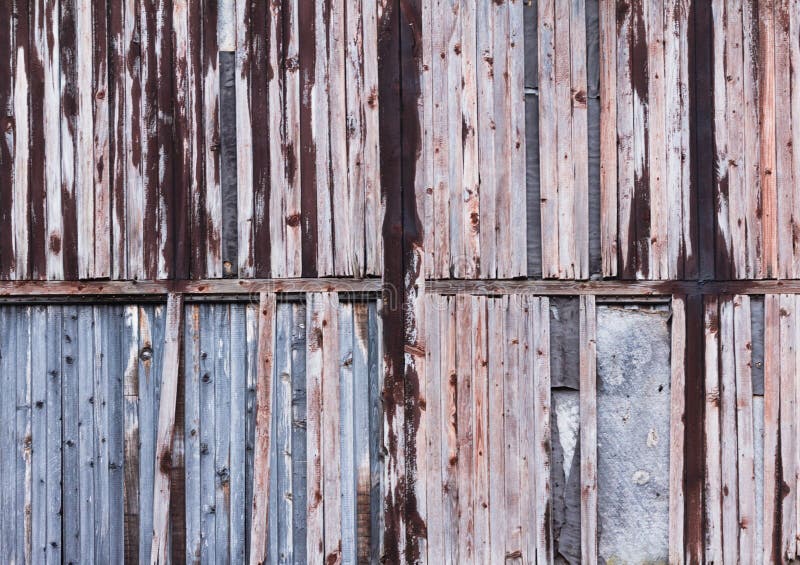 Hintergrund des alten hölzernen Brettes mit gebrochener roter Farbe stockfoto Hintergrund des alten hölzernen Brettes mit gebrochener roter Farbe stockfoto