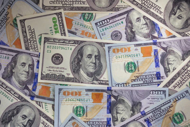 Hintergrund von modernen 100 Dollarscheinen Stapel von hundert Dollar lizenzfreies stockbild Hintergrund von modernen 100 Dollarscheinen Stapel von hundert Dollar lizenzfreies stockbild