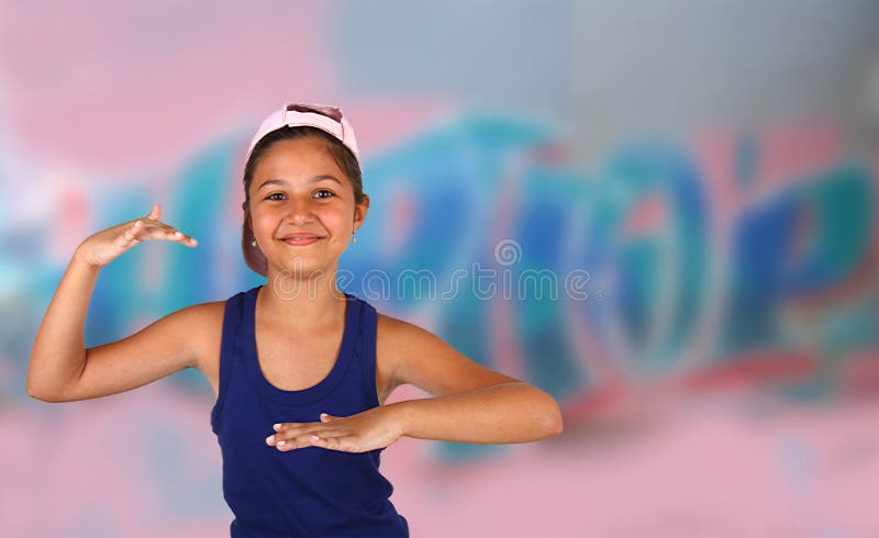 Hip-hop da dança da menina fotografia de stock Hip-hop da dança da menina fotografia de stock