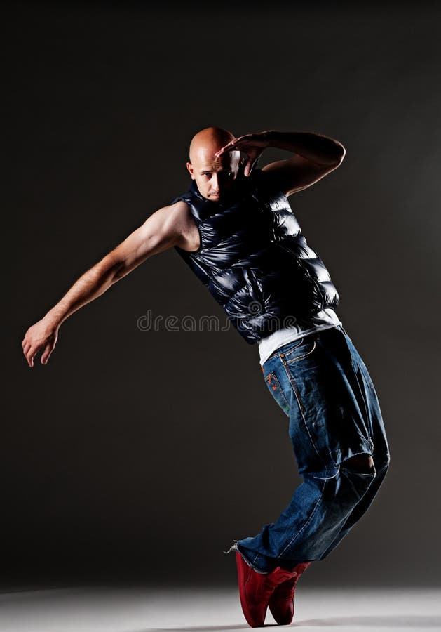 Man posing hip hop dance Stock Photo by ©innovatedcaptures 73734647