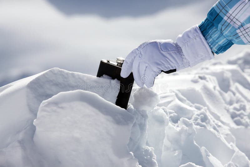 Hipflask in snow