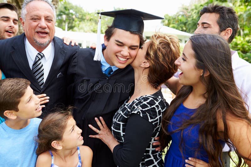 Family ASU graduation pictures | Rn graduation pictures, Graduation  photography, Graduation photography poses