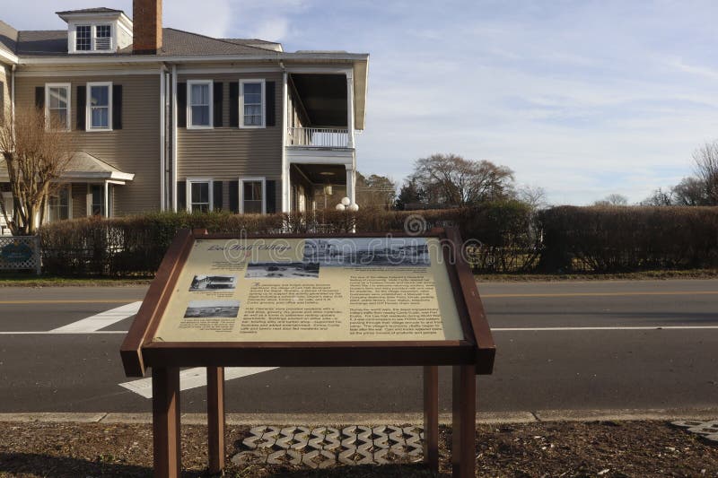 Historic Bed and Breakfast Overlooking the Train Depot at Lee Hall VA