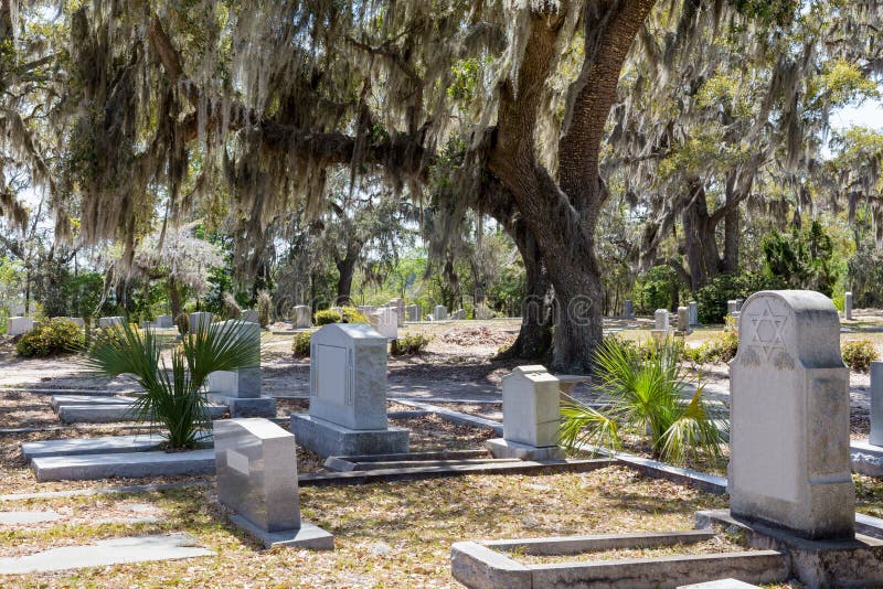 Historic Bonaventure Cemetery