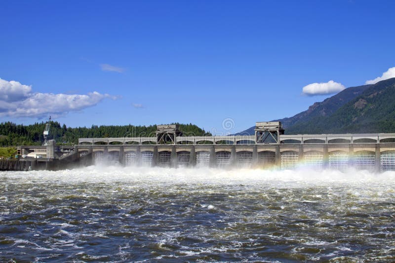 Historic Bonneville Dam 2