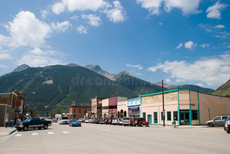 Downtown Creston BC, Canada. Editorial Photo Image of main, british 31993956