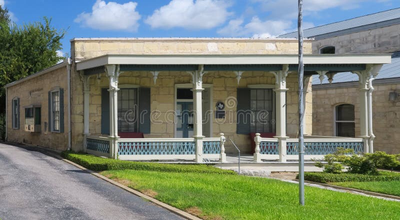 Historic single story building in Fredericksburg Texas
