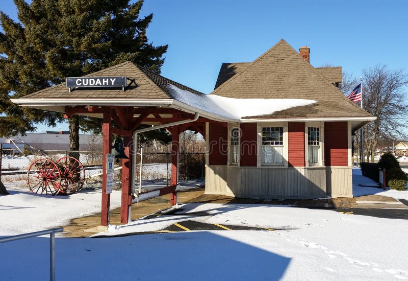 Historisch Station Op Cudahy, Wisconsin Stock Foto Image of sneeuw