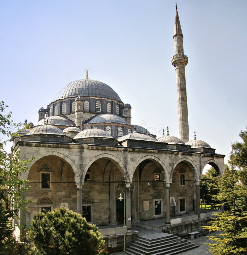 Historische Osmaneäramoschee in Istanbul