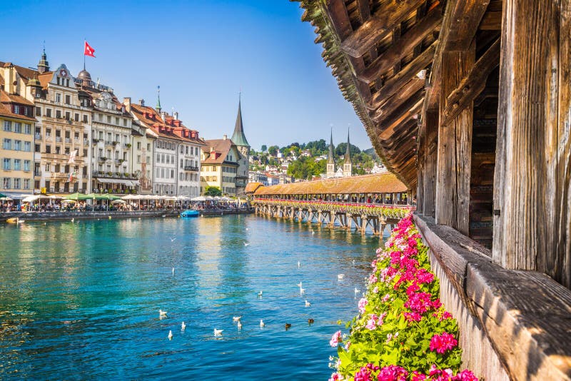Historische Stadt der Luzerne mit Kapellen-Brücke, die Schweiz