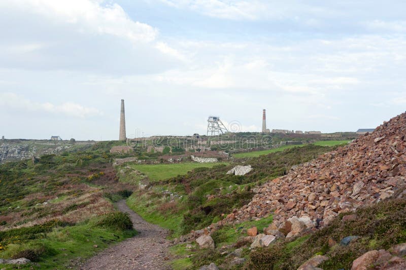 Historischer Botallack Tin Mine in England Stockfoto Bild von zinn