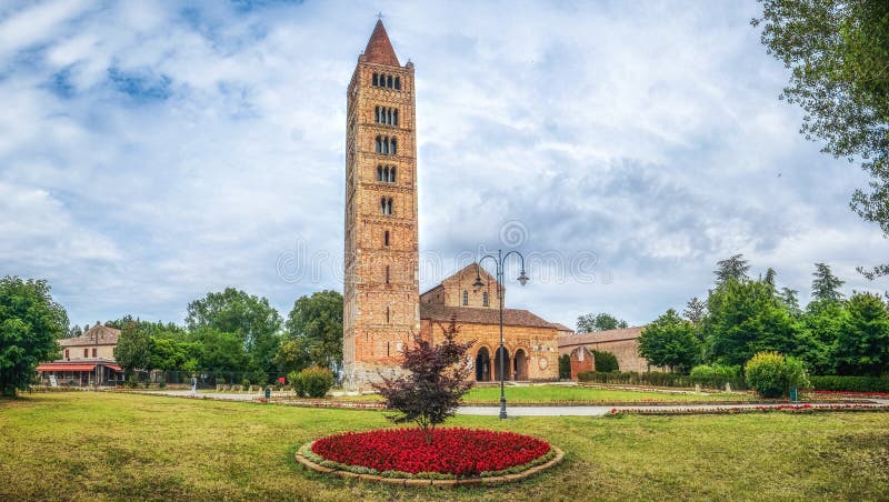 Historisk abbotskloster av Pomposa och den berömda kloster, Codigoro, Emilia-Romagna, Italien