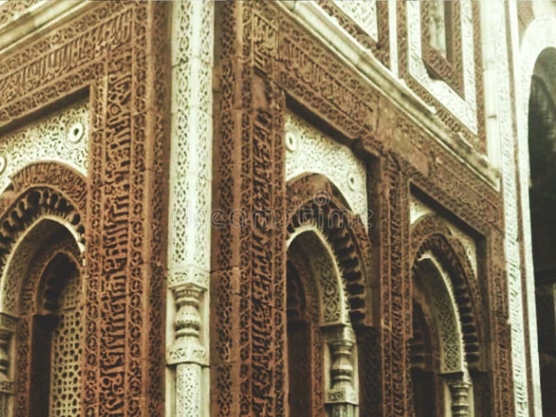 Historiska byggnader, Qutub Minar, Delhi, Indien fotografering för bildbyråer