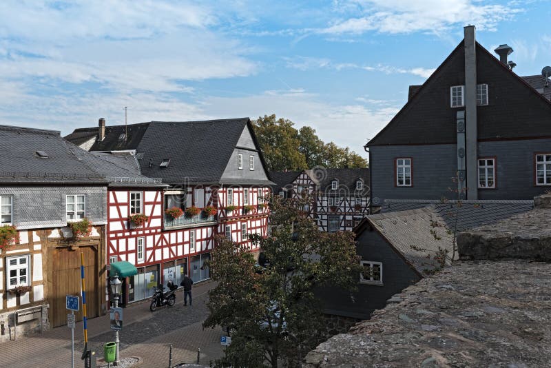 Historyczni ryglowi domy w starym miasteczku braunfels, hess obrazy stock