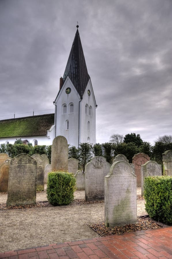 Historyczni żeglarzów nagrobki na Amrum obrazy stock Historyczni żeglarzów nagrobki na Amrum obrazy stock
