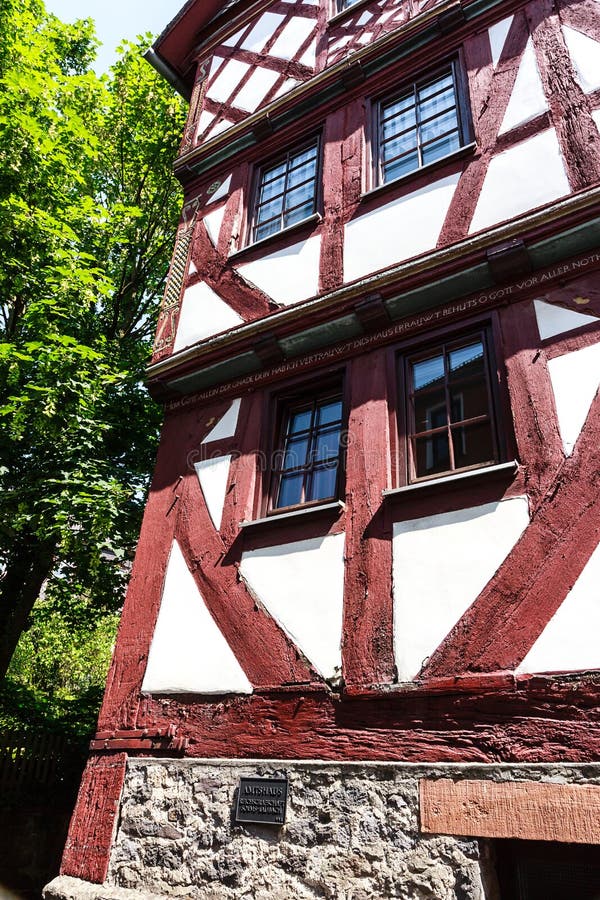 Historyczny ryglowy dom w Laubach Starym miasteczku, Hesse, Niemcy obraz stock