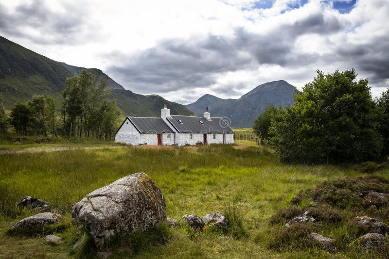 Hiver BRITANNIQUE de pluie de voyage de montagnes de l'Ecosse Glencoe image libre de droits Hiver BRITANNIQUE de pluie de voyage de montagnes de l'Ecosse Glencoe image libre de droits