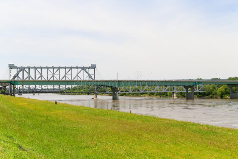 Hjärta av den Amerika bron och ASB-bron royaltyfri fotografi Hjärta av den Amerika bron och ASB-bron royaltyfri fotografi