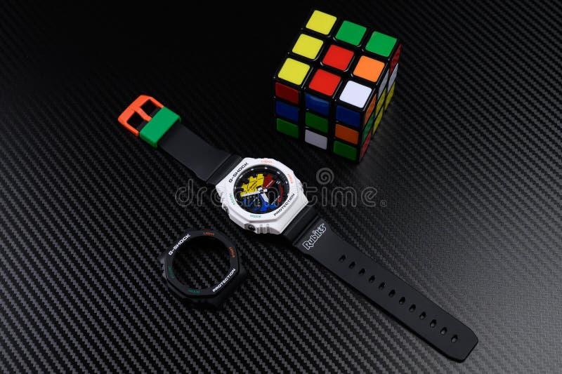 Ho chi minh city vietnam 09 jun 2023. zdjęcia rubik gwstrząsu tylko do użytku redakcyjnego fotografia stock