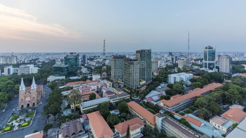 Ho Chi Minh-Stadtansicht von der Spitze des Gebäudes stockbild Ho Chi Minh-Stadtansicht von der Spitze des Gebäudes stockbild