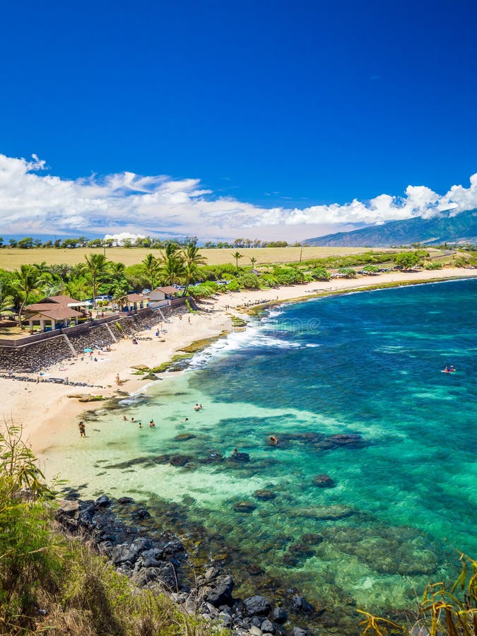 Ho`okipa Beach Park in Maui Hawaii, Windsurfing Site, Big Waves and Big ...