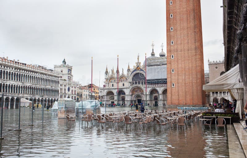 Hochwasser in Venedig, Italien lizenzfreies stockfoto Hochwasser in Venedig, Italien lizenzfreies stockfoto