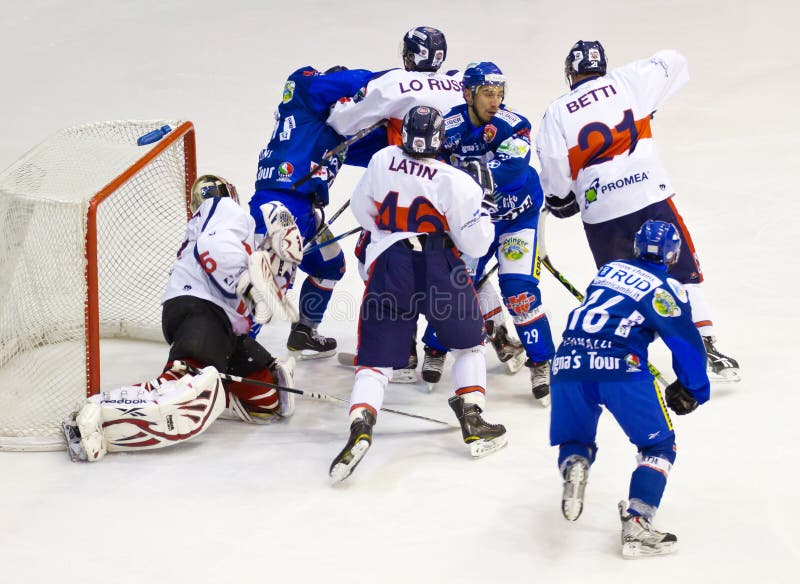 Ice hockey goalie editorial photo. Image of hockey, male 34426481