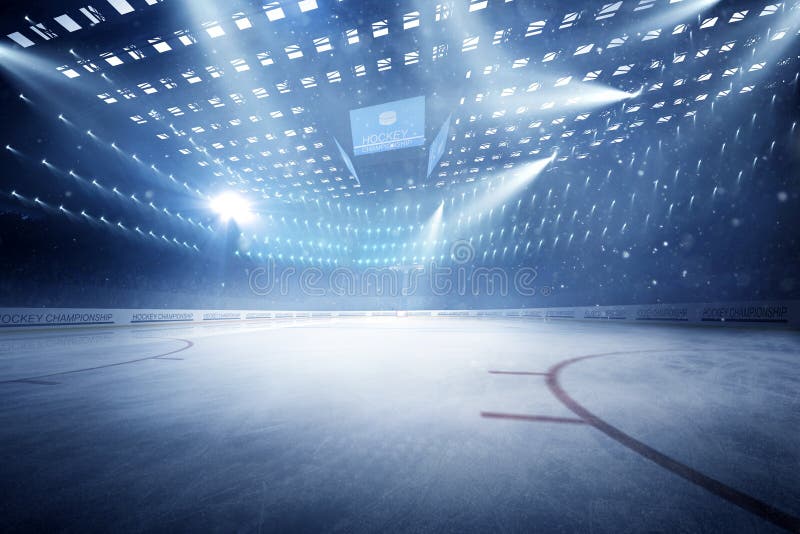 Hockeystadion mit Fans drängen sich und eine leere Eisbahn