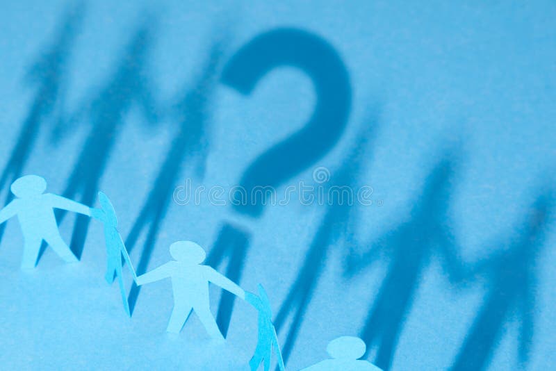 Hoe te om persoon van de menigte te kiezen Hoe te om goede werknemer voor commercieel team te identificeren schaduw in de vorm va stock fotografie Hoe te om persoon van de menigte te kiezen Hoe te om goede werknemer voor commercieel team te identificeren schaduw in de vorm va stock fotografie