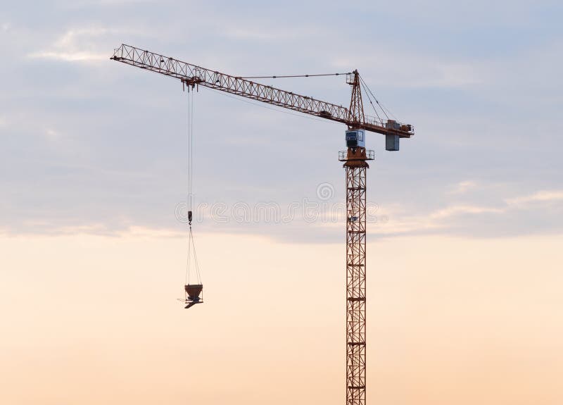 Hoisting crane