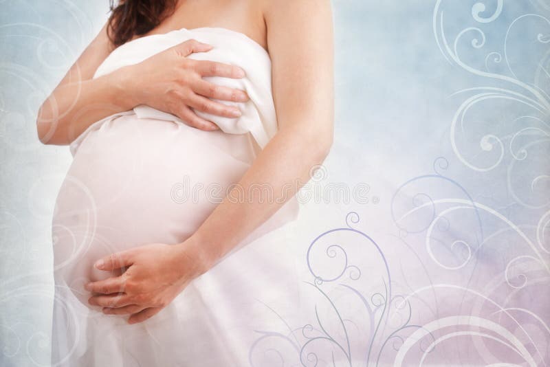 Holding der schwangeren Frau ihr Bauch stockbild Holding der schwangeren Frau ihr Bauch stockbild