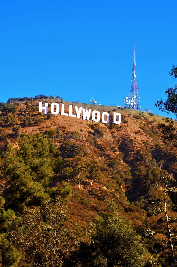 Hollywood Sign in Mount Lee, Los Angeles Editorial Stock Image - Image of  entertainment, motion: 22904184