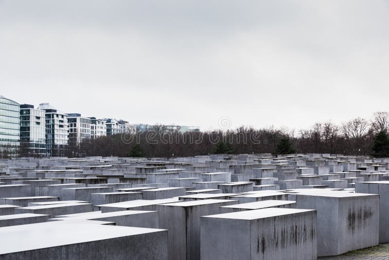 Holocaust-Denkmal zu den ermordeten Juden von Europa, Berlin, Deutschland lizenzfreie stockfotografie Holocaust-Denkmal zu den ermordeten Juden von Europa, Berlin, Deutschland lizenzfreie stockfotografie