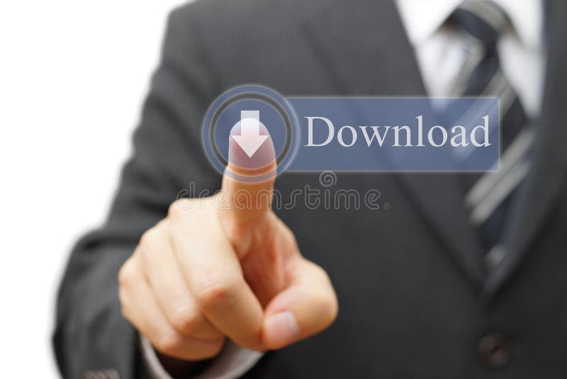 Hombre de negocios que toca un botón de la transferencia directa en la pantalla virtual interno imagen de archivo libre de regalías