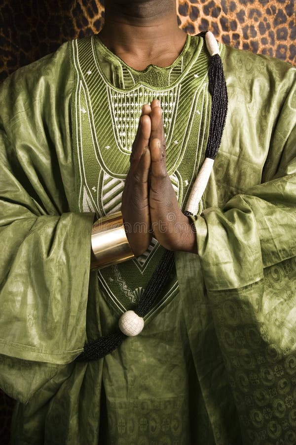 126 Hombre En La Ropa Africana Tradicional de stock - Fotos libres de de