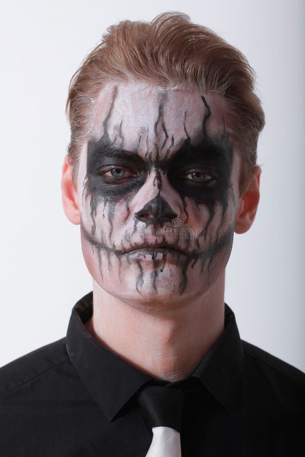 Maquillaje Halloween Del Hombre Foto de archivo - Imagen de retrato,  humano: 61976904