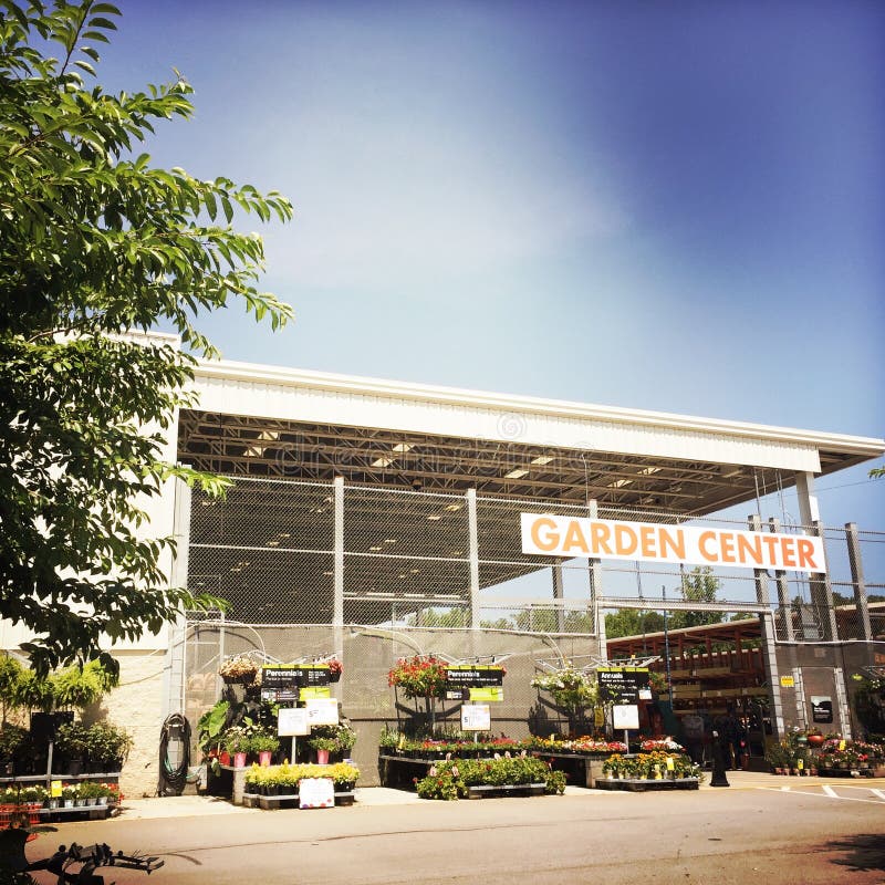 Home Depot Garden Center Editorial Stock Image Image Of Garden