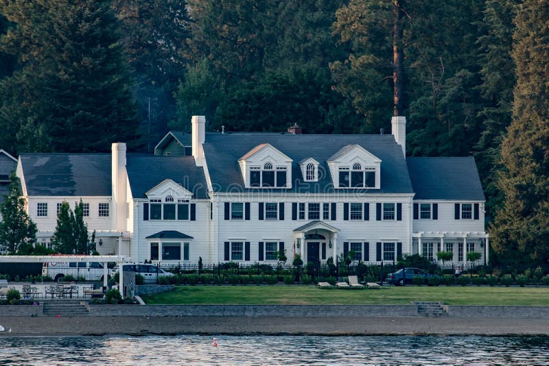Home on Lake Coeur D Alene Idaho Editorial Image Image of mansion