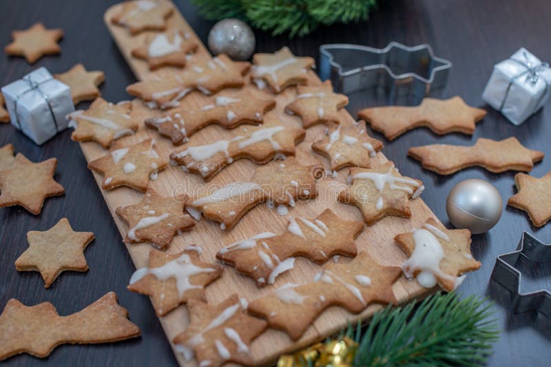 Home made traditional german christmas cookies with cinnamon
