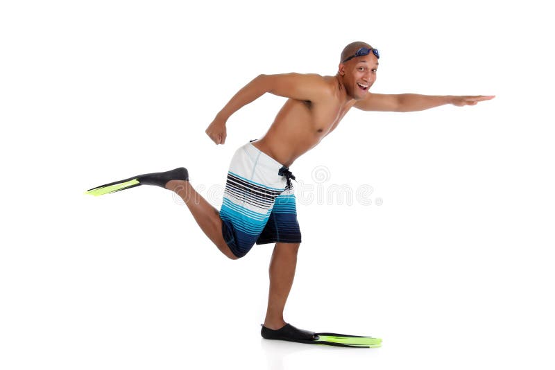 Homem atrativo novo do americano africano no swimsuit fotos de stock royalty free Homem atrativo novo do americano africano no swimsuit fotos de stock royalty free