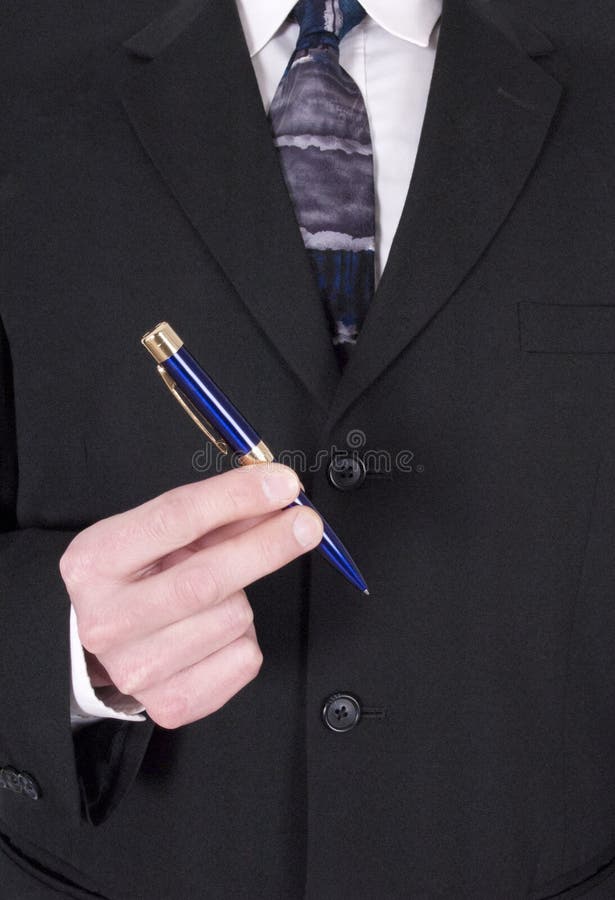 Homem de negócios que faz o negócio, contrato de assinatura com pena imagens de stock Homem de negócios que faz o negócio, contrato de assinatura com pena imagens de stock