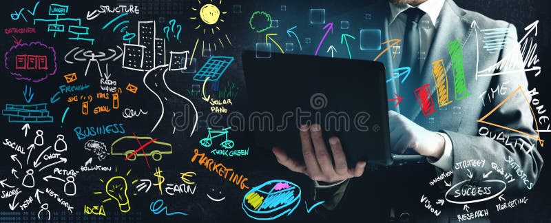 Homem de negócios que trabalha em idéias novas foto de stock royalty free Homem de negócios que trabalha em idéias novas foto de stock royalty free
